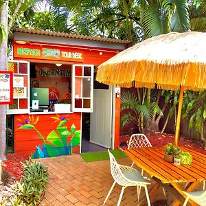 https://dreamtime-travellers-rest.queenslandhotels.net
